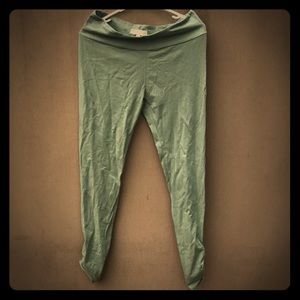 Synergy Light teal leggings XL